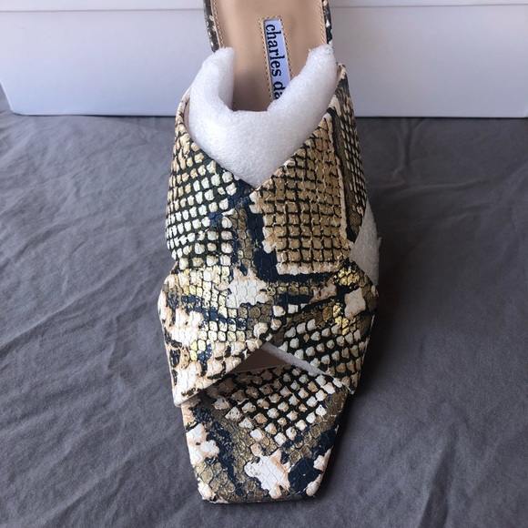 Charles David Buzzer Open Toe Heal - Picture 4 of 7